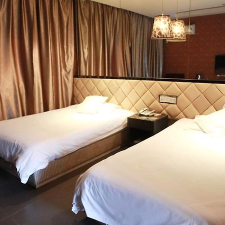 Qing Mu Hotel Xiang Yang Road Chaohu Buitenkant foto
